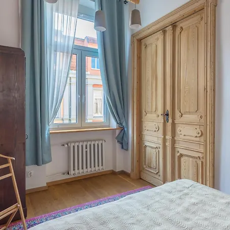 Oak Doors W Rynku - Properunit Apartment