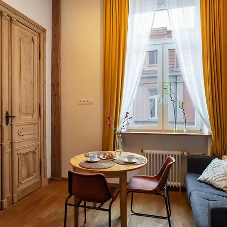 Appartement Oak Doors W Rynku - Properunit Wrocław