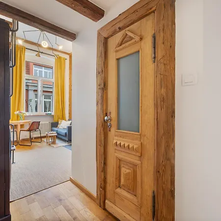 Oak Doors W Rynku - Properunit 브로츠와프